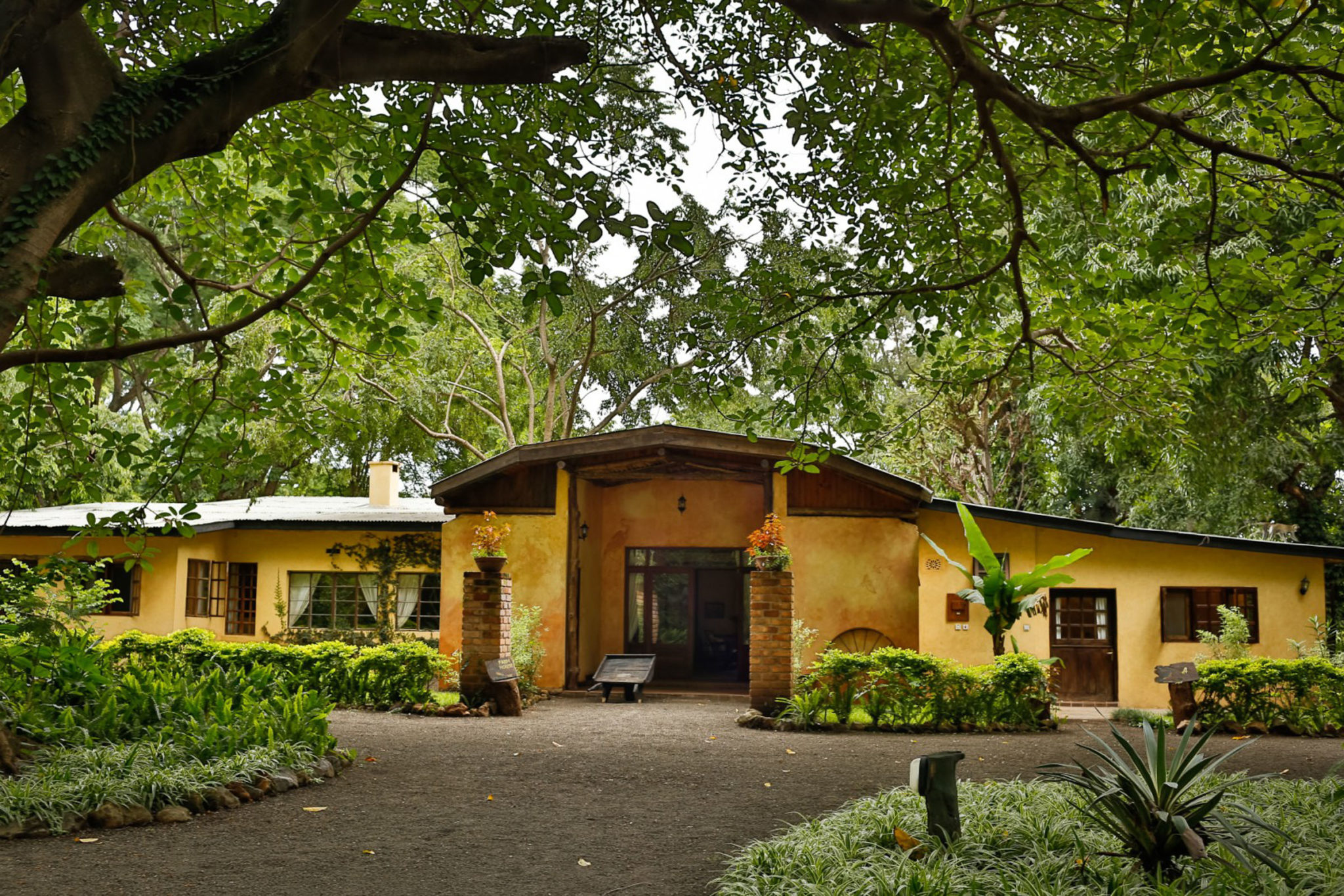 RiverTreeInnLodge02
