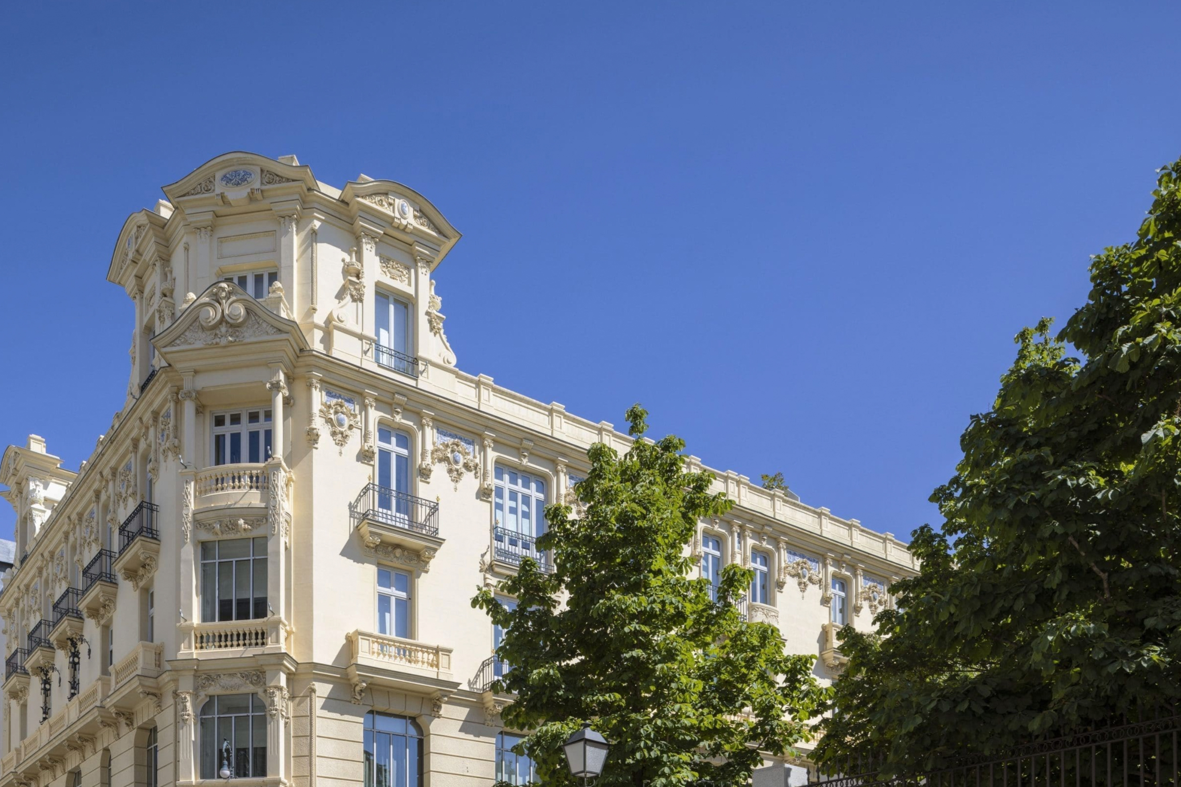 Urso Hotel and Spa in Madrid Exterior