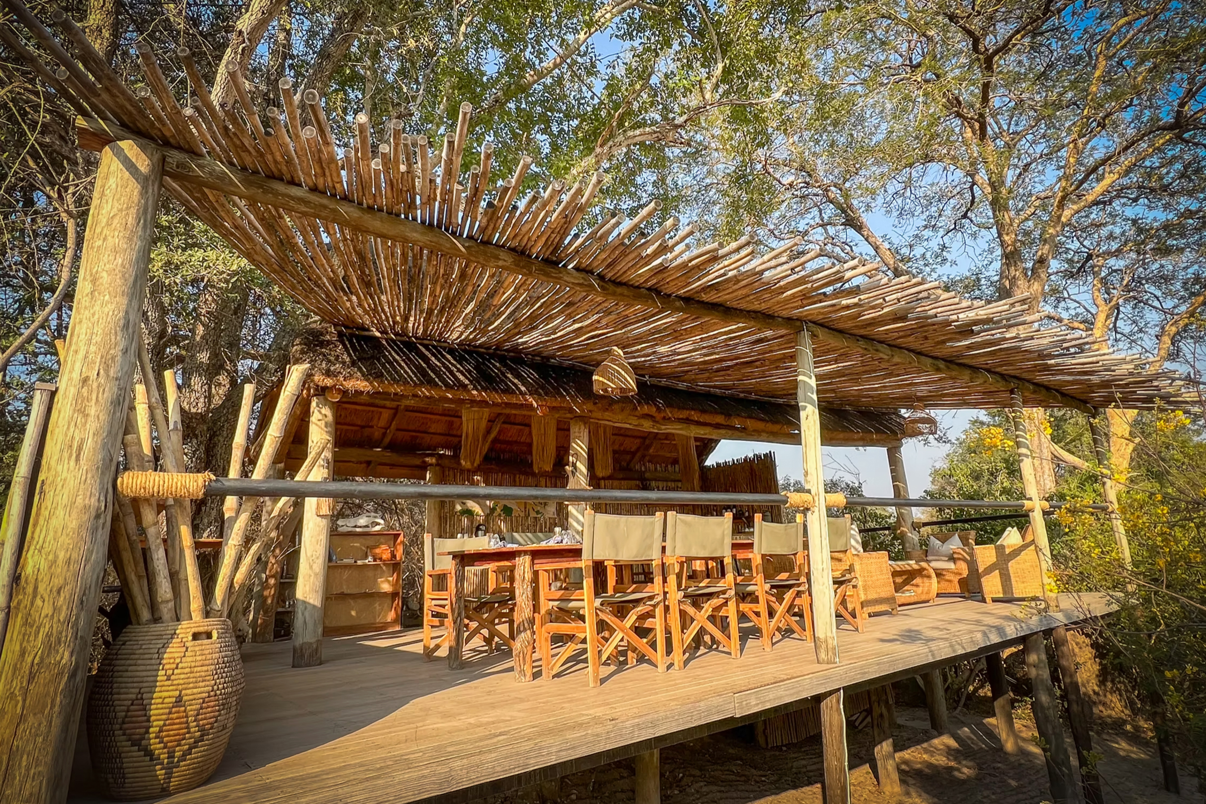 Dining area, Ntemwa-Busanga Camp